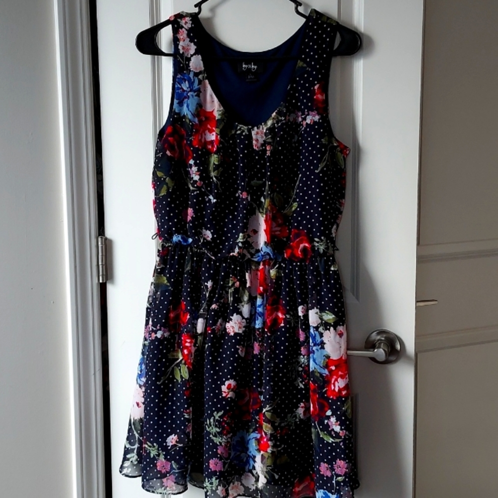 By & By large sleeveless midi dress blue w/white polka dots and floral print